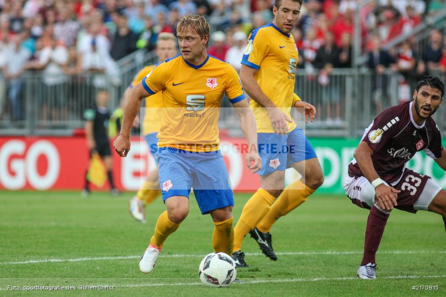 Flyeralarm-Arena, 20.08.2016, Runde 1, DFB-Pokal, Eintracht Braunschweig, FC Würzburger Kickers - Bild-ID: 2170815 Flyeralarm-Arena, 20.08.2016, Runde 1, DFB-Pokal, Eintracht Braunschweig, FC Würzburger Kickers - Bild-ID: 2170815
