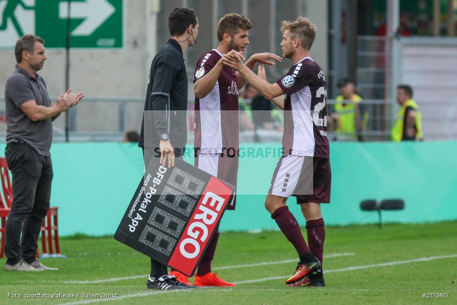 Flyeralarm-Arena, 20.08.2016, Runde 1, DFB-Pokal, Eintracht Braunschweig, FC Würzburger Kickers - Bild-ID: 2170817 Flyeralarm-Arena, 20.08.2016, Runde 1, DFB-Pokal, Eintracht Braunschweig, FC Würzburger Kickers - Bild-ID: 2170817