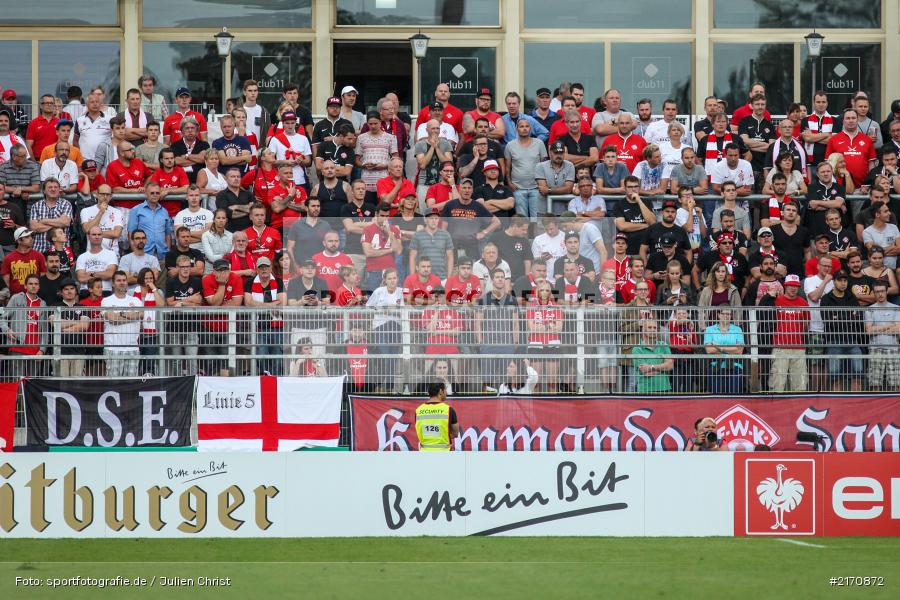 Flyeralarm-Arena, 20.08.2016, Runde 1, DFB-Pokal, Eintracht Braunschweig, FC Würzburger Kickers - Bild-ID: 2170872 Flyeralarm-Arena, 20.08.2016, Runde 1, DFB-Pokal, Eintracht Braunschweig, FC Würzburger Kickers - Bild-ID: 2170872