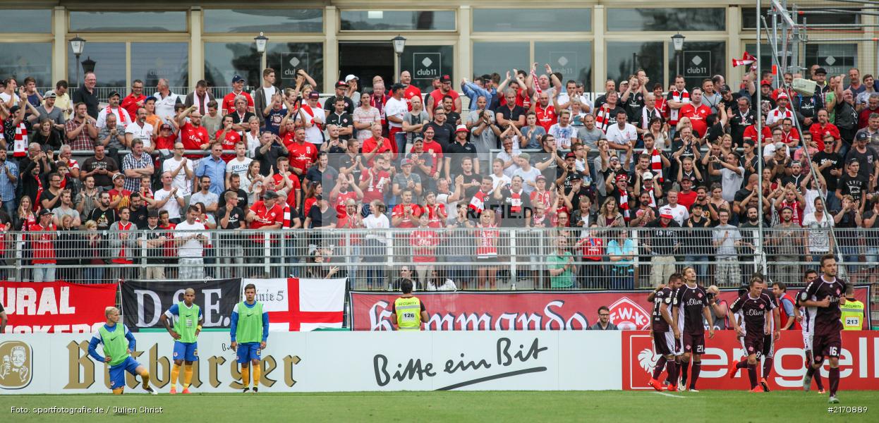 Flyeralarm-Arena, 20.08.2016, Runde 1, DFB-Pokal, Eintracht Braunschweig, FC Würzburger Kickers - Bild-ID: 2170889 Flyeralarm-Arena, 20.08.2016, Runde 1, DFB-Pokal, Eintracht Braunschweig, FC Würzburger Kickers - Bild-ID: 2170889