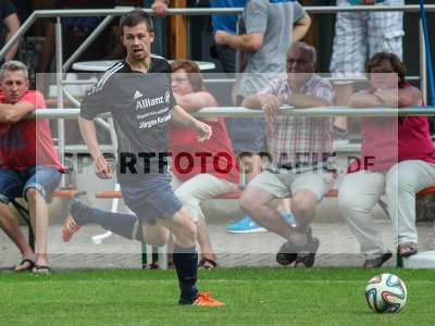 Fotos von FV Bachgrund - TSV Retzbach auf sportfotografie.de