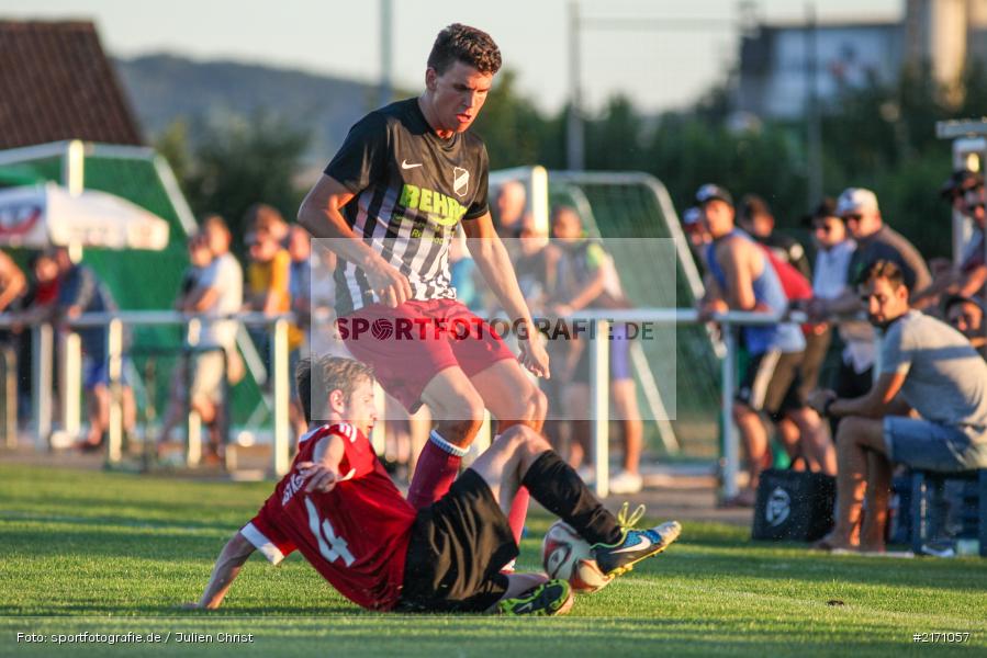 Nicolai Zull, Pascal Goschler, Fussball, 24.08.2016, Kreisliga Würzburg, TSV Karlburg II, TSV Retzbach - Bild-ID: 2171057