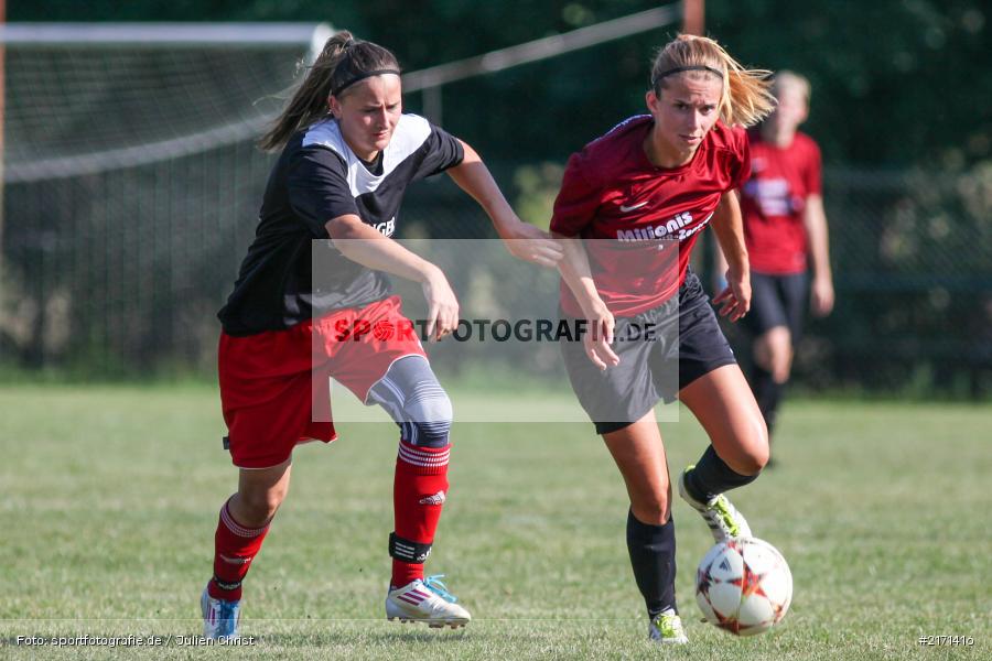 Michelle Herbeck, Vanessa Weimer, Fussball, 11.09.2016, Landesliga Nord, FVgg Kickers Aschaffenburg, FC Karsbach - Bild-ID: 2171416