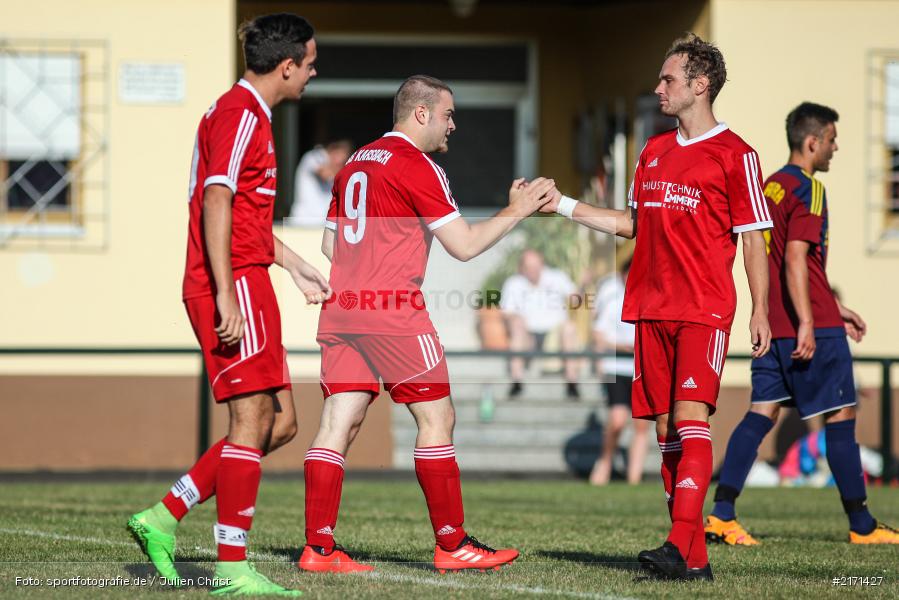 Steffen Lochmann, Sebastian Voicila, Daniel Albert, Fussball, 11.09.2016, Kreisklasse, BSC Aura, FC Karsbach - Bild-ID: 2171427
