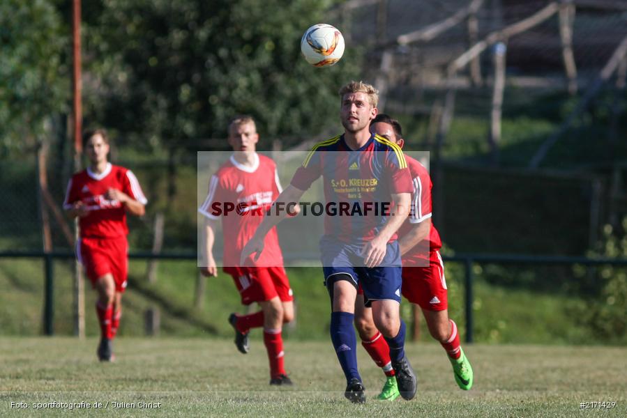 Sebastian Voicila, Timo Rützel, Fussball, 11.09.2016, Kreisklasse, BSC Aura, FC Karsbach - Bild-ID: 2171429