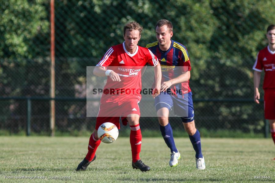 Steffen Lochmann, David Pahls, Fussball, 11.09.2016, Kreisklasse, BSC Aura, FC Karsbach - Bild-ID: 2171446