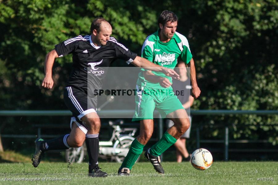 Benedikt Schlereth, Michael Brust, 25.09.2016, Kreisklasse Würzburg, Derby, FC Gössenheim, FC Karsbach - Bild-ID: 2171958