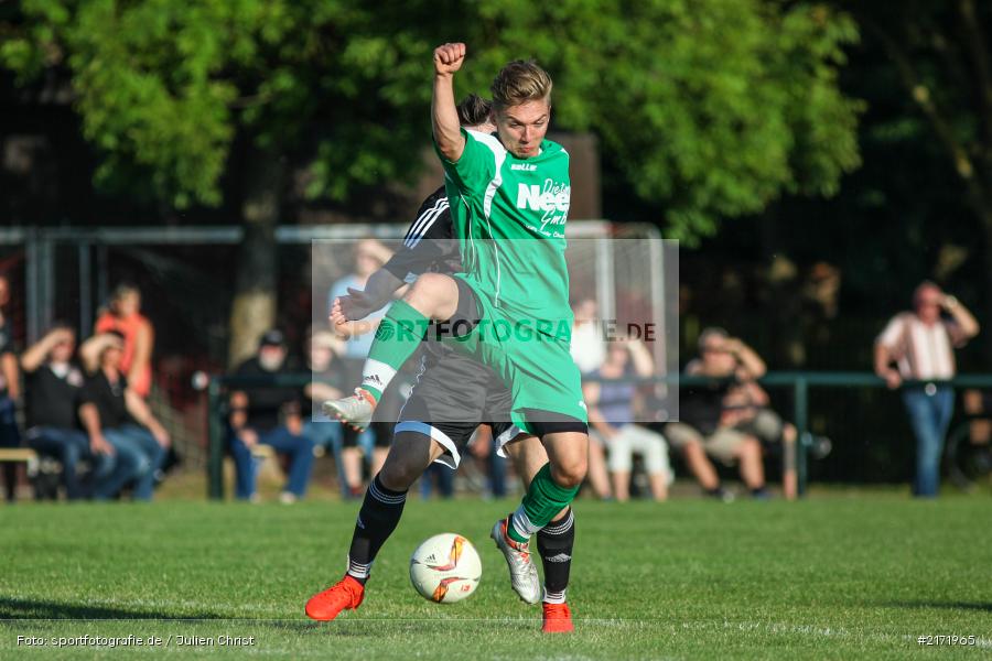 Lukas Teske, Jonas Holaschke, 25.09.2016, Kreisklasse Würzburg, Derby, FC Gössenheim, FC Karsbach - Bild-ID: 2171965