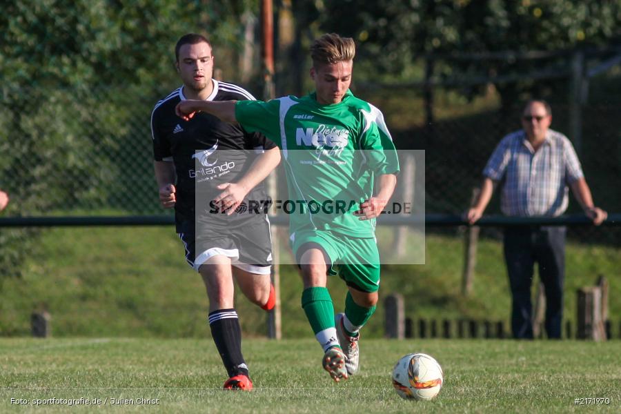 Jonas Holaschke, 25.09.2016, Kreisklasse Würzburg, Derby, FC Gössenheim, FC Karsbach - Bild-ID: 2171970