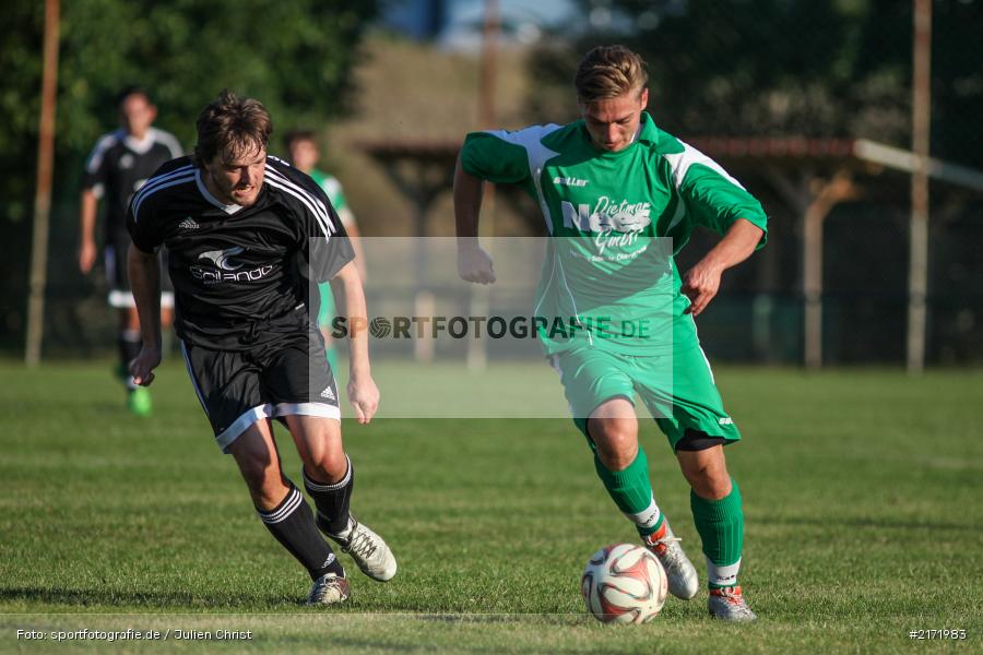 Jonas Holaschke, Julian Albert, 25.09.2016, Kreisklasse Würzburg, Derby, FC Gössenheim, FC Karsbach - Bild-ID: 2171983