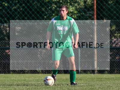 Fotos von FC Karsbach - FC Gössenheim auf sportfotografie.de