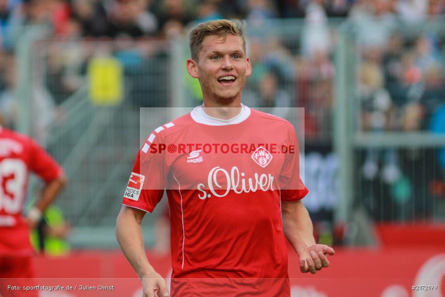 Felix Müller, 02.10.2016, 2. Bundesliga, Fussball, Würzburg, flyeralarm-Arena, TSV 1860 München, FC Würzburger Kickers - Bild-ID: 2172199 Felix Müller, 02.10.2016, 2. Bundesliga, Fussball, Würzburg, flyeralarm-Arena, TSV 1860 München, FC Würzburger Kickers - Bild-ID: 2172199