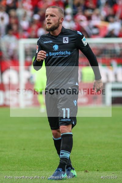 02.10.2016, Dallenberg, flyeralarm-Arena, 2. Bundesliga, TSV 1860 München, FC Würzburger Kickers - Bild-ID: 2172339 02.10.2016, Dallenberg, flyeralarm-Arena, 2. Bundesliga, TSV 1860 München, FC Würzburger Kickers - Bild-ID: 2172339
