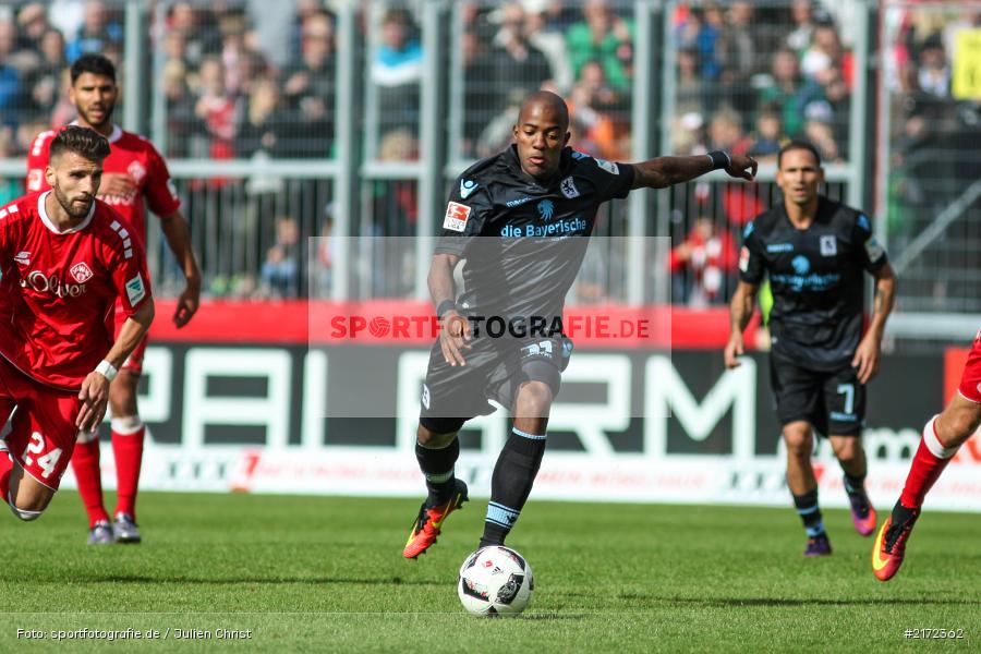 02.10.2016, Dallenberg, flyeralarm-Arena, 2. Bundesliga, TSV 1860 München, FC Würzburger Kickers - Bild-ID: 2172362 02.10.2016, Dallenberg, flyeralarm-Arena, 2. Bundesliga, TSV 1860 München, FC Würzburger Kickers - Bild-ID: 2172362