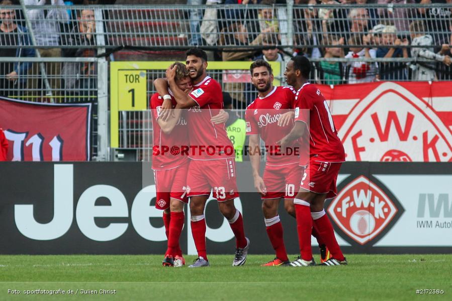 02.10.2016, Dallenberg, flyeralarm-Arena, 2. Bundesliga, TSV 1860 München, FC Würzburger Kickers - Bild-ID: 2172386 02.10.2016, Dallenberg, flyeralarm-Arena, 2. Bundesliga, TSV 1860 München, FC Würzburger Kickers - Bild-ID: 2172386