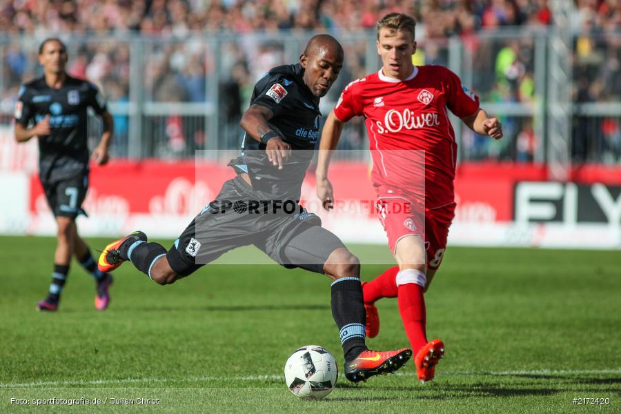 02.10.2016, Dallenberg, flyeralarm-Arena, 2. Bundesliga, TSV 1860 München, FC Würzburger Kickers - Bild-ID: 2172420 02.10.2016, Dallenberg, flyeralarm-Arena, 2. Bundesliga, TSV 1860 München, FC Würzburger Kickers - Bild-ID: 2172420
