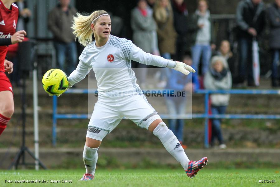 Lea Paulick, 09.10.2016, Frauen, Fussball, Regionalliga Süd, 1. FC Nürnberg, ETSV Würzburg - Bild-ID: 2172681 Lea Paulick, 09.10.2016, Frauen, Fussball, Regionalliga Süd, 1. FC Nürnberg, ETSV Würzburg - Bild-ID: 2172681