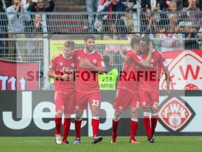 Fotos von FC Würzburger Kickers - TSV 1860 München auf sportfotografie.de
