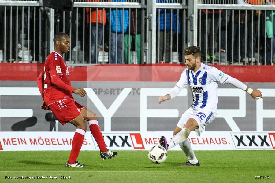 David Pisot, Enrico Valentini, Würzburg, Flyeralarm-Arena, Bundesliga, 21.10.2016, Fußball, 2. Bundesliga, Karlsruher SC, FC Würzburger Kickers - Bild-ID: 2173431