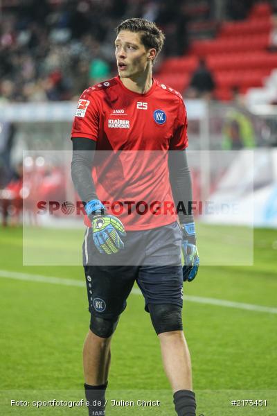Florian Stritzel, Würzburg, Flyeralarm-Arena, Bundesliga, 21.10.2016, Fußball, 2. Bundesliga, Karlsruher SC, FC Würzburger Kickers - Bild-ID: 2173451