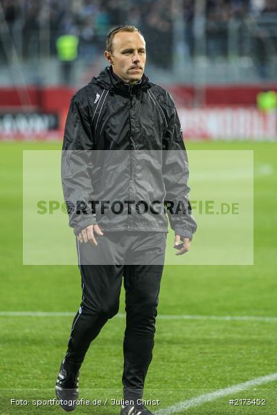 Co-Trainer, Peter Endres, Würzburg, Flyeralarm-Arena, Bundesliga, 21.10.2016, Fußball, 2. Bundesliga, Karlsruher SC, FC Würzburger Kickers - Bild-ID: 2173452