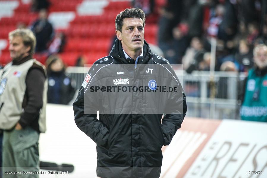 Sportdirektor, Jens Todt, Würzburg, Flyeralarm-Arena, Bundesliga, 21.10.2016, Fußball, 2. Bundesliga, Karlsruher SC, FC Würzburger Kickers - Bild-ID: 2173456