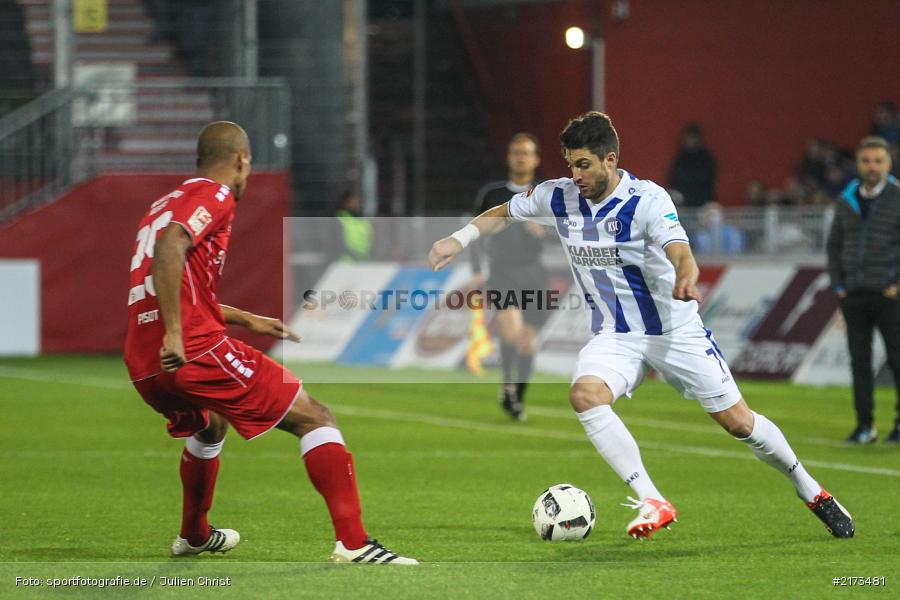 Moritz Stoppelkamp, David Pisot, Würzburg, Flyeralarm-Arena, Bundesliga, 21.10.2016, Fußball, 2. Bundesliga, Karlsruher SC, FC Würzburger Kickers - Bild-ID: 2173481