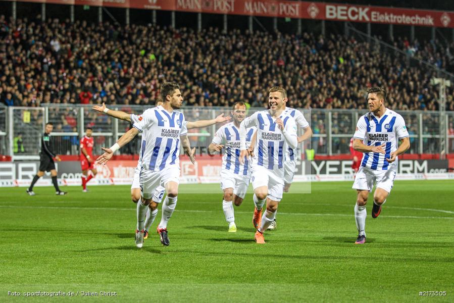 Florian Kamberi, Charalampos Mavrias, Erwin Hoffer, Moritz Stoppelkamp, Würzburg, Flyeralarm-Arena, Bundesliga, 21.10.2016, Fußball, 2. Bundesliga, Karlsruher SC, FC Würzburger Kickers - Bild-ID: 2173505
