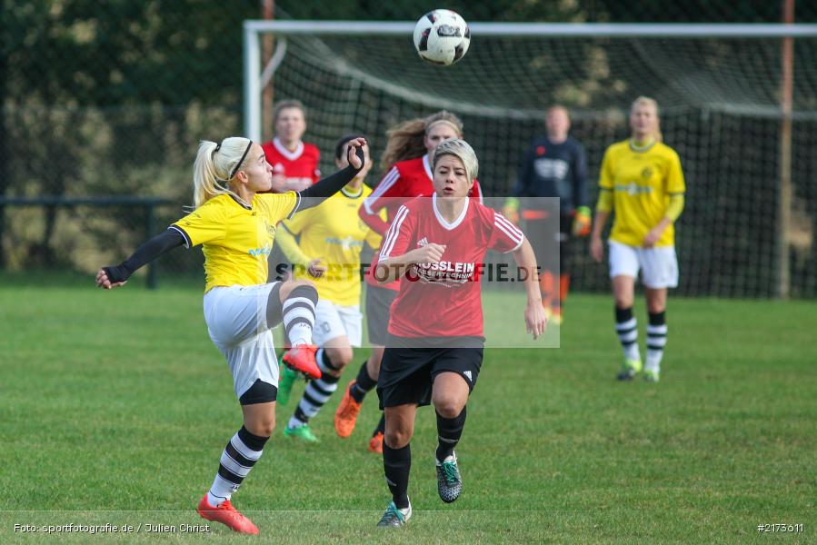 Shannon Bärnreuther, Delia Brandenstein, 22.10.2016, Fussball, Landesliga Nord Frauen, SpVgg Oberfranken Bayreuth, FC Karsbach - Bild-ID: 2173611