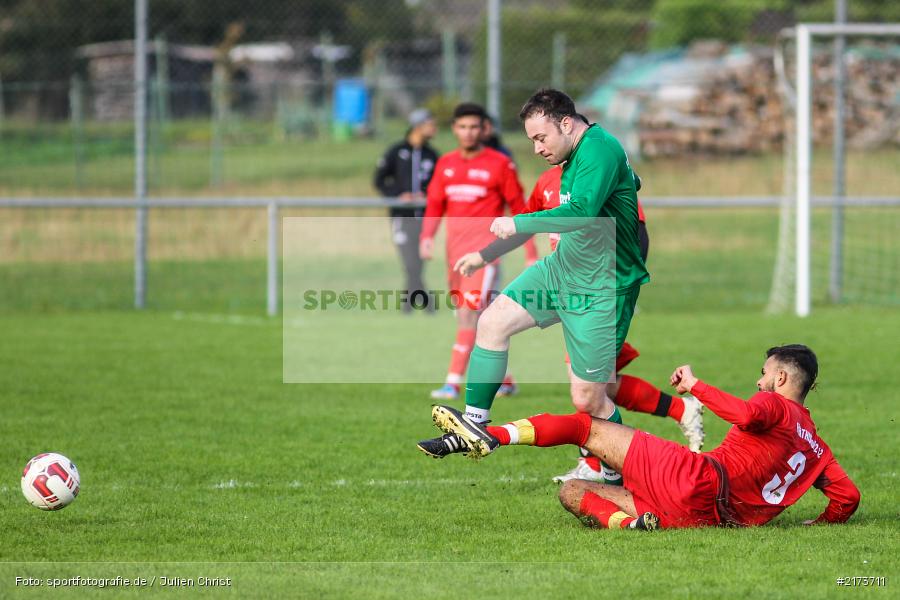 Manuel Schopf, Emre Tayat, 23.10.2016, Fussball, Derby, FV Karlstadt II, FV Fatihspor Karlstadt - Bild-ID: 2173711