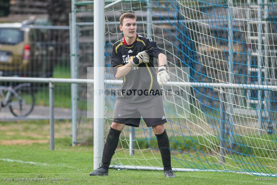 Fabian Winheim, 23.10.2016, Kreisliga Würzburg, TV Marktheidenfeld, FC Wiesenfeld/Halsbach - Bild-ID: 2173824