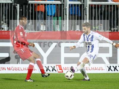 Fotos von FC Würzburger Kickers - Karlsruher SC auf sportfotografie.de