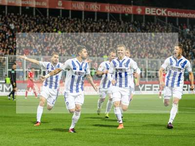 Fotos von FC Würzburger Kickers - Karlsruher SC auf sportfotografie.de