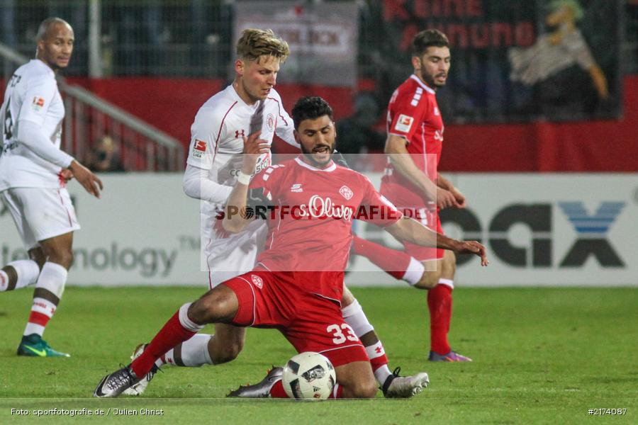 Marc Hornschuh, Elia Soriano, 2. Bundesliga, 07.11.2016, Würzburg, flyeralarm Arena, FC St. Pauli, FC Würzburger Kickers - Bild-ID: 2174087