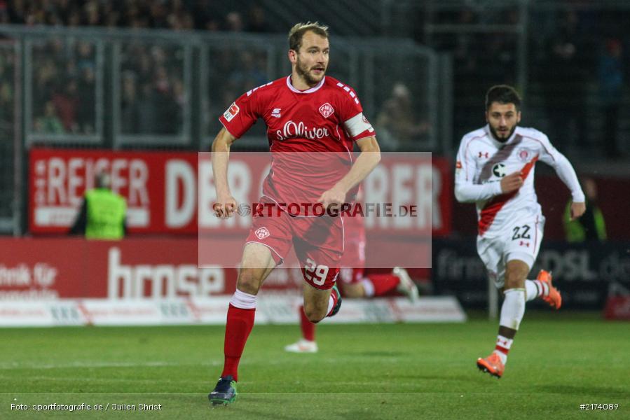 Sebastian Neumann, 2. Bundesliga, 07.11.2016, Würzburg, flyeralarm Arena, FC St. Pauli, FC Würzburger Kickers - Bild-ID: 2174089
