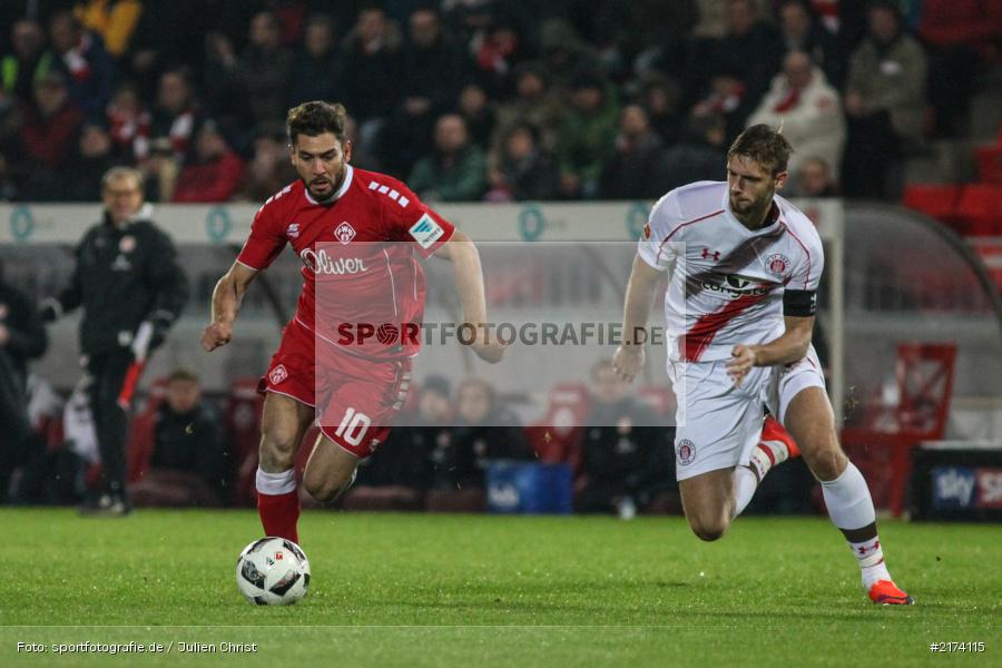 Lasse Sobiech, Nejmeddin Daghfous, 2. Bundesliga, 07.11.2016, Würzburg, flyeralarm Arena, FC St. Pauli, FC Würzburger Kickers - Bild-ID: 2174115