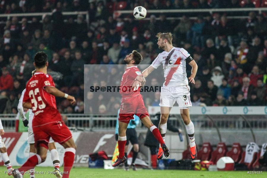 Lasse Sobiech, Nejmeddin Daghfous, 2. Bundesliga, 07.11.2016, Würzburg, flyeralarm Arena, FC St. Pauli, FC Würzburger Kickers - Bild-ID: 2174137