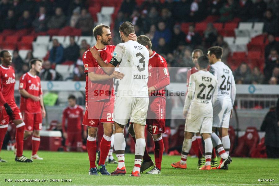 2. Bundesliga, 07.11.2016, Würzburg, flyeralarm Arena, FC St. Pauli, FC Würzburger Kickers - Bild-ID: 2174149