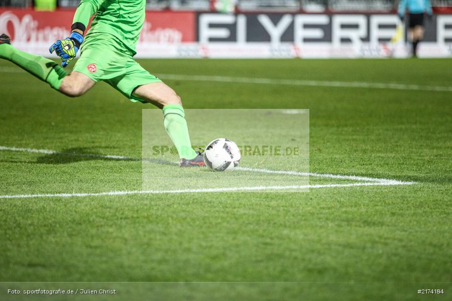 07.11.2016, Würzburg, flyeralarm Arena, 2. Bundesliga, FC St. Pauli, FC Würzburger Kickers - Bild-ID: 2174184