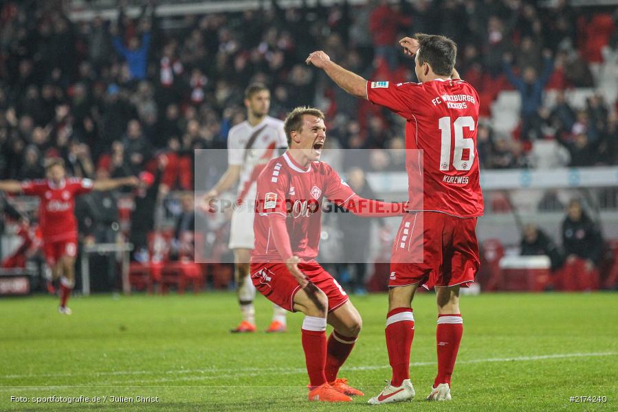 Emanuel Taffertshofer, Peter Kurzweg, 07.11.2016, Würzburg, flyeralarm Arena, Fussball, 2. Bundesliga, FC St. Pauli, FC Würzburger Kickers - Bild-ID: 2174240