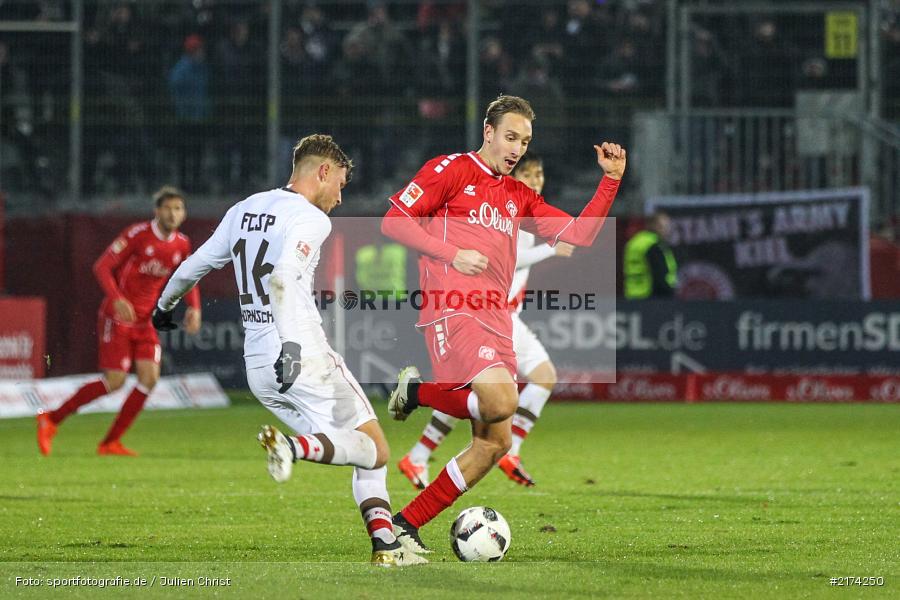 Tobias Schröck, Marc Hornschuh, 07.11.2016, Würzburg, flyeralarm Arena, Fussball, 2. Bundesliga, FC St. Pauli, FC Würzburger Kickers - Bild-ID: 2174250