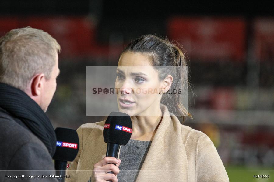 Esther Sedlaczek, 07.11.2016, Würzburg, flyeralarm Arena, 2. Bundesliga, FC St. Pauli, FC Würzburger Kickers - Bild-ID: 2174295