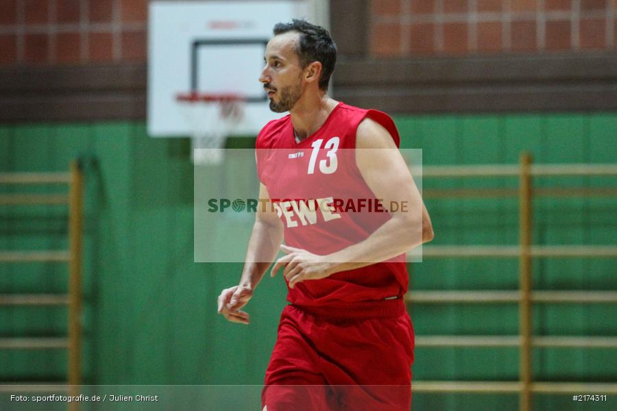 12.11.2016, Erwin-Ammann-Halle, Basketball, TSV Großheubach, TSV Karlstadt - Bild-ID: 2174311