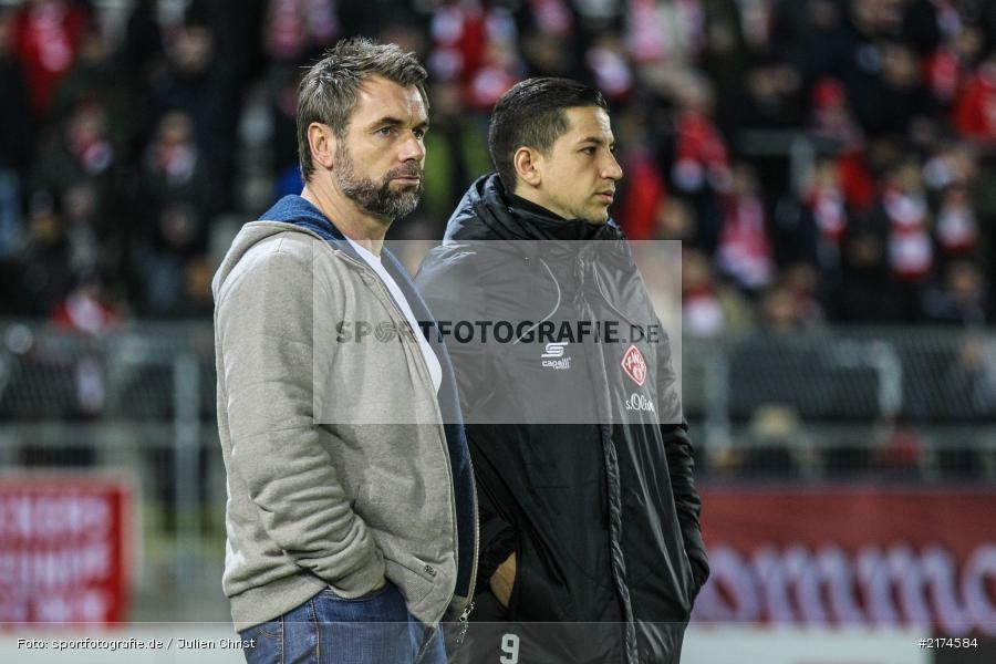 Amir Shapourzadeh, Bernd Hollerbach, Würzburg, flyeralarm Arena, 25.11.2016, Fussball, 2. Bundesliga, FC Erzgebirga Aue, FC Würzburger Kickers - Bild-ID: 2174584