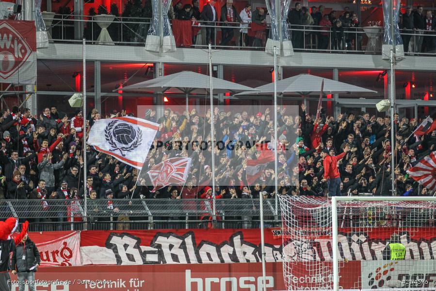 B-Block Würzburg, Würzburg, flyeralarm Arena, 25.11.2016, Fussball, 2. Bundesliga, FC Erzgebirga Aue, FC Würzburger Kickers - Bild-ID: 2174596 B-Block Würzburg, Würzburg, flyeralarm Arena, 25.11.2016, Fussball, 2. Bundesliga, FC Erzgebirga Aue, FC Würzburger Kickers - Bild-ID: 2174596