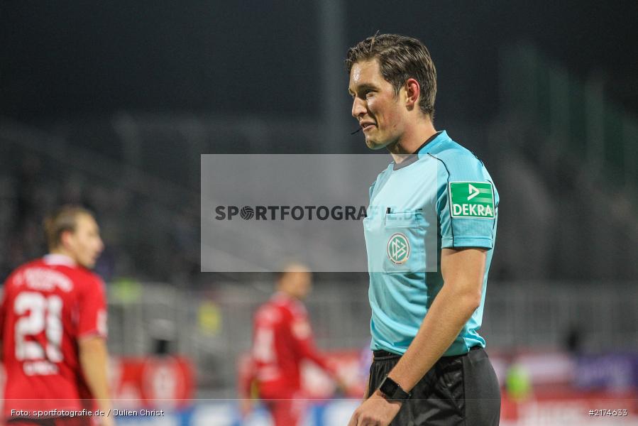 Dr. Matthias Jöllenbeck, SV Weilertal, Würzburg, flyeralarm Arena, 25.11.2016, Fussball, 2. Bundesliga, FC Erzgebirga Aue, FC Würzburger Kickers - Bild-ID: 2174633 Dr. Matthias Jöllenbeck, SV Weilertal, Würzburg, flyeralarm Arena, 25.11.2016, Fussball, 2. Bundesliga, FC Erzgebirga Aue, FC Würzburger Kickers - Bild-ID: 2174633