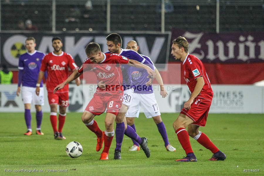 Tobias Schröck, Emanuel Taffertshofer, Dimitij Nazarov, Würzburg, flyeralarm Arena, 25.11.2016, Fussball, 2. Bundesliga, FC Erzgebirga Aue, FC Würzburger Kickers - Bild-ID: 2174659