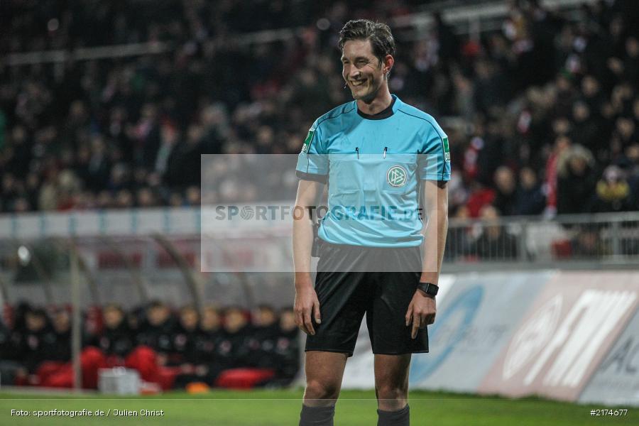 Dr. Matthias Jöllenbeck, Würzburg, flyeralarm Arena, 25.11.2016, Fussball, 2. Bundesliga, FC Erzgebirga Aue, FC Würzburger Kickers - Bild-ID: 2174677 Dr. Matthias Jöllenbeck, Würzburg, flyeralarm Arena, 25.11.2016, Fussball, 2. Bundesliga, FC Erzgebirga Aue, FC Würzburger Kickers - Bild-ID: 2174677