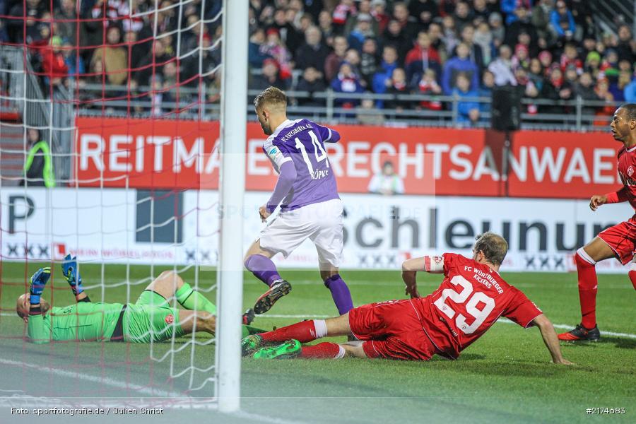 Sebastian Neumann, Pascal Köpke, Würzburg, flyeralarm Arena, 25.11.2016, Fussball, 2. Bundesliga, FC Erzgebirga Aue, FC Würzburger Kickers - Bild-ID: 2174683