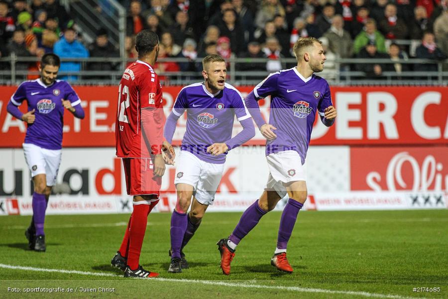 Pascal Köpke, Würzburg, flyeralarm Arena, 25.11.2016, Fussball, 2. Bundesliga, FC Erzgebirga Aue, FC Würzburger Kickers - Bild-ID: 2174685